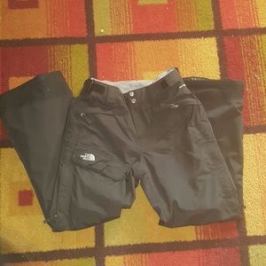 THE NORTHFACE insulated pants.